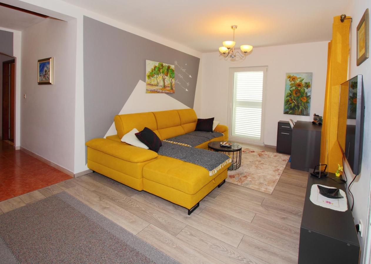 Apartment Marita Čilipi 外观 照片