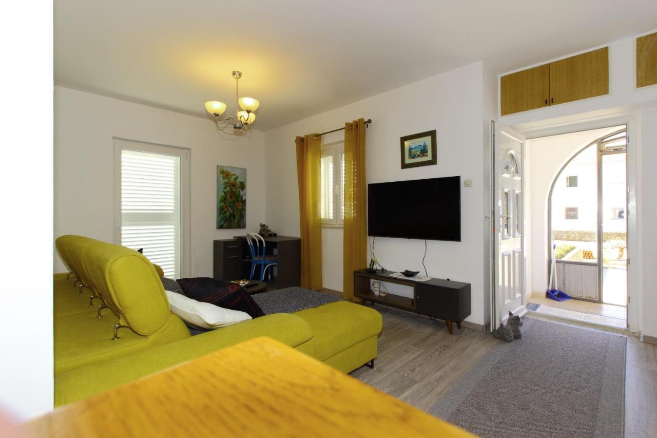 Apartment Marita Čilipi 外观 照片